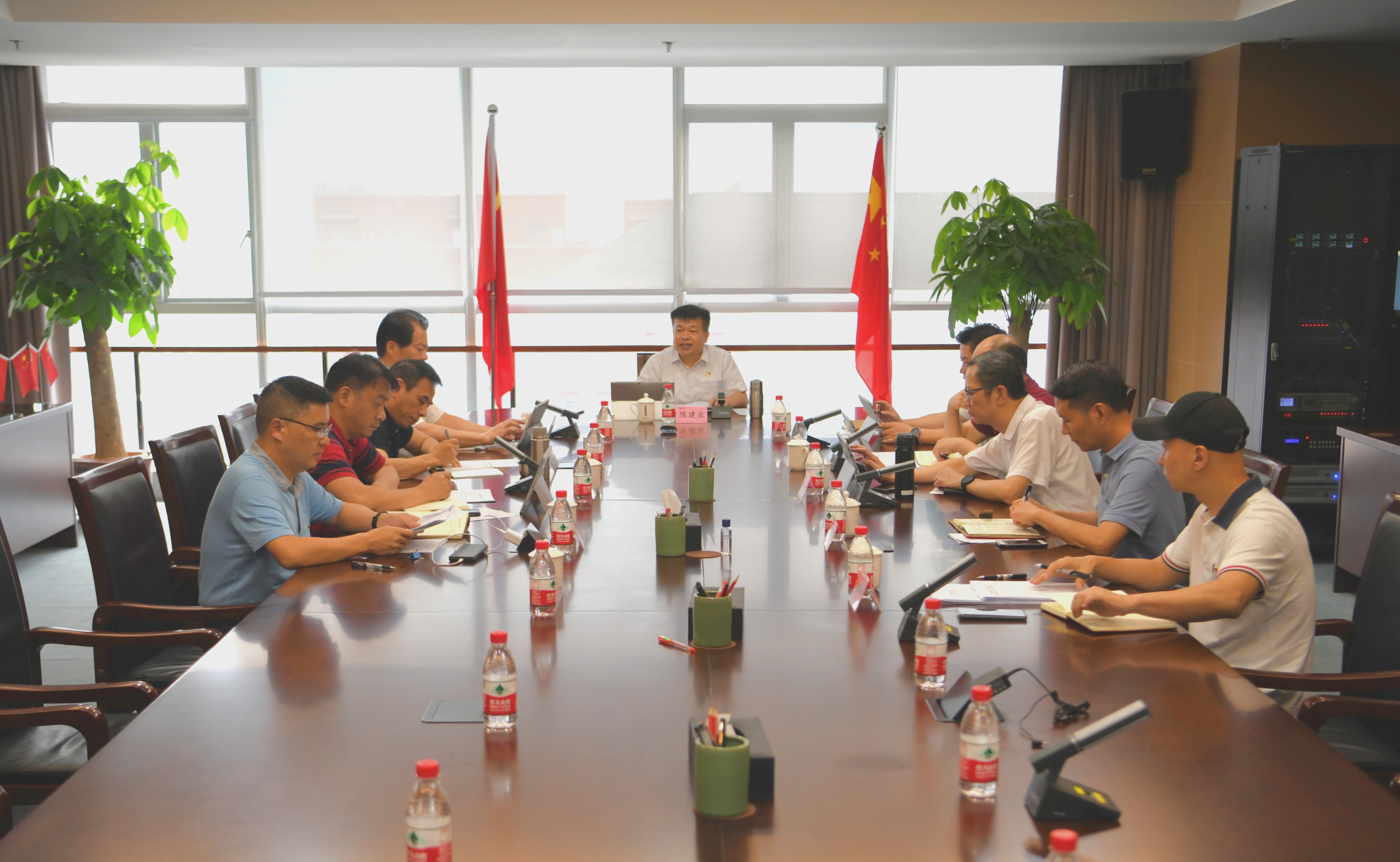 1625025032856958.jpg 1625025032856958.jpg