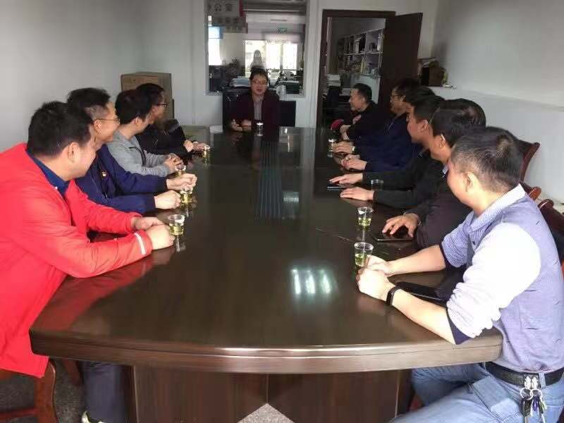 1552974752279913.jpg 8bec8500623b337cd73565765f55cef.jpg