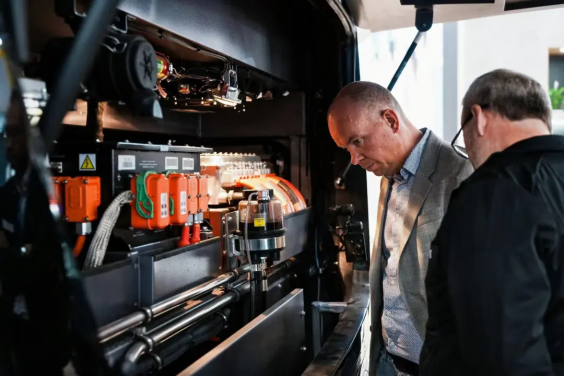 1726643692619771.png image.png