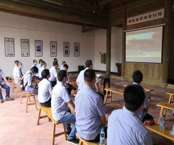 1634786544174038.jpg 1634786544174038.jpg