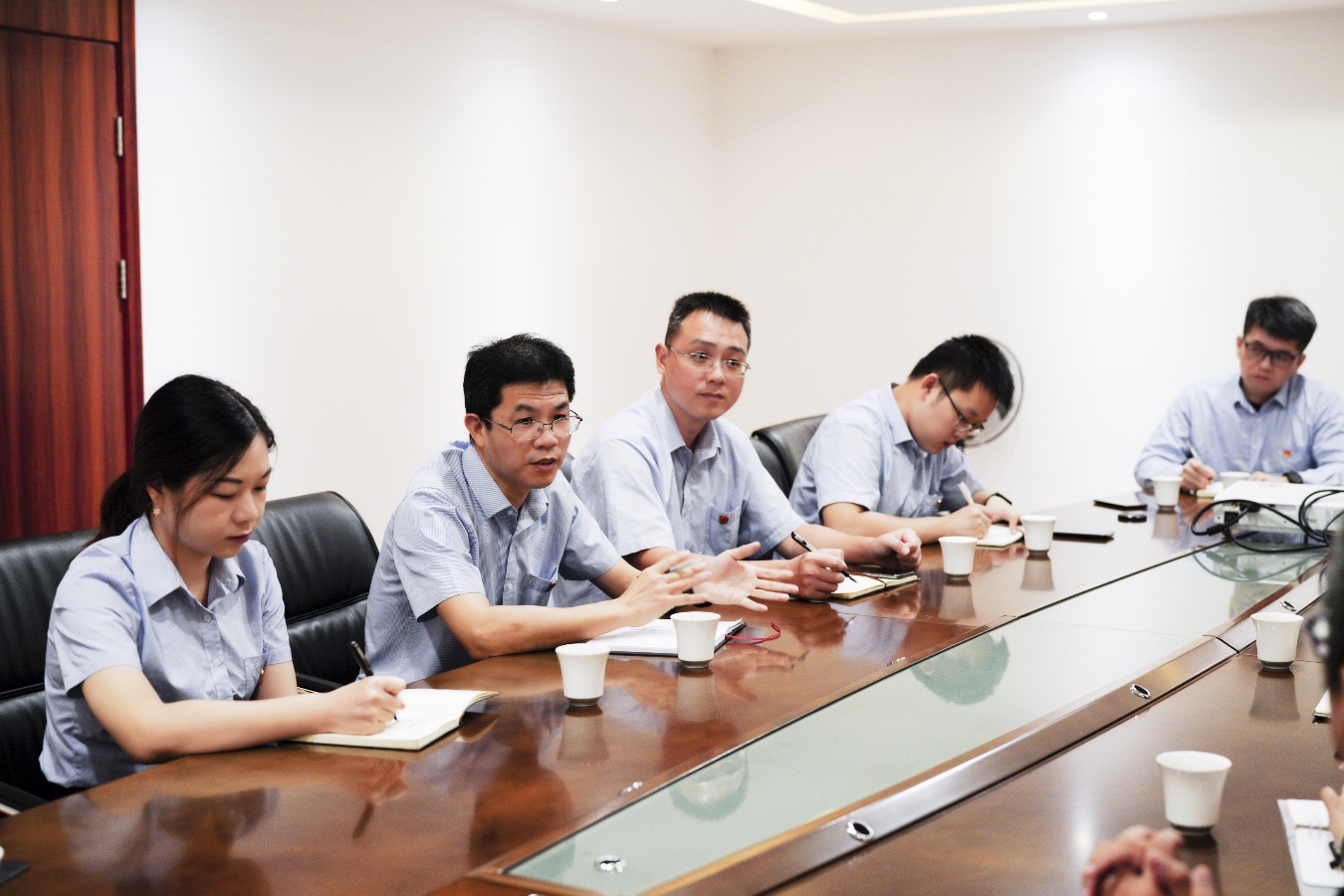 1601449170986680.jpg clip_image005.jpg