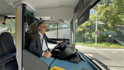 1729217951420852.jpg IMG_2979.jpg