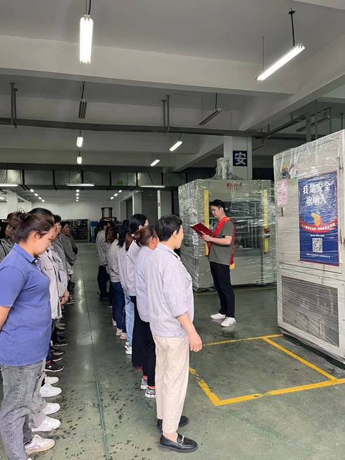 1682401386782699.jpg 1682401386782699.jpg