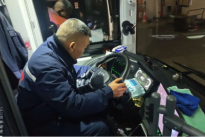 1737595424703602.png 图片2.png